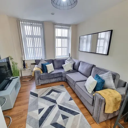 Modern 2br Flat In Centre! Bradford (West Yorkshire)