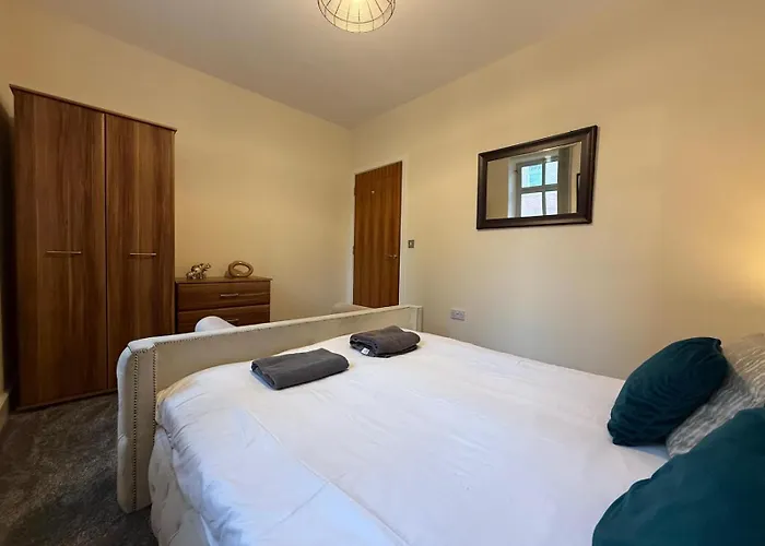 Modern 2 Bed Duplex In Centre! * Bradford (West Yorkshire)